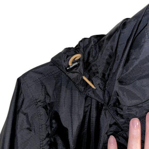 North Face Women's Hyvent Waterproof Rain Jacket Black & Gold Packable Hood - Picture 9 of 10